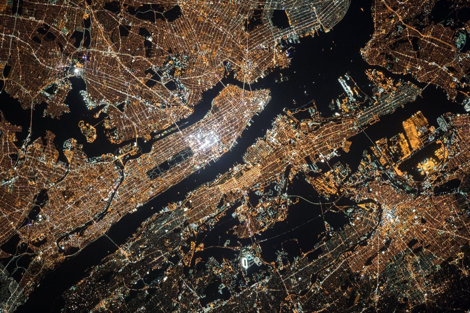 The CJS module system, globals and other hardships with maintainable code in Node.js